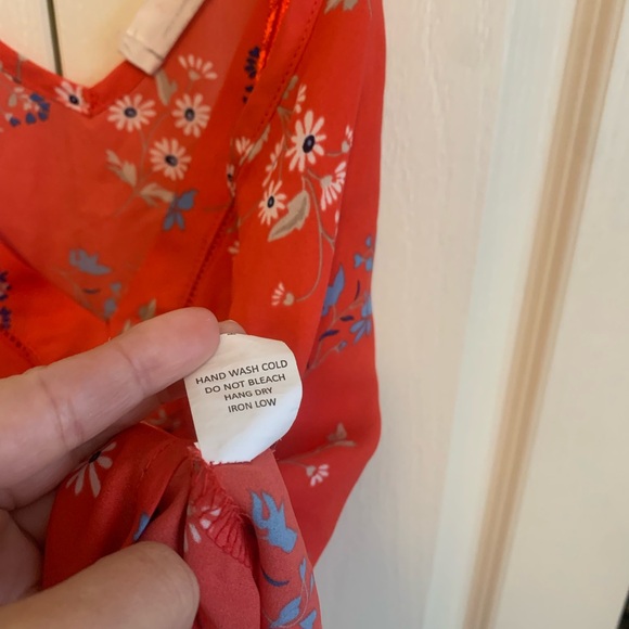 Red orange strappy camisole blouse adjustable straps flowy tank sienna sky - Picture 5 of 10